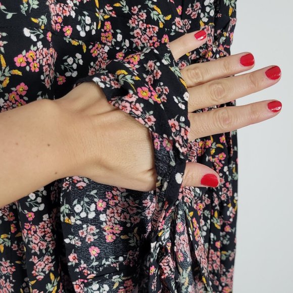 Loft Women's Black Floral Short Sleeve Side tie Wrap-Front V-Neck Romper Dress 0 - Picture 6 of 11